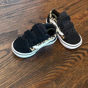 Kids Black and Leopard Print Skate Sneakers - Velcro Closure